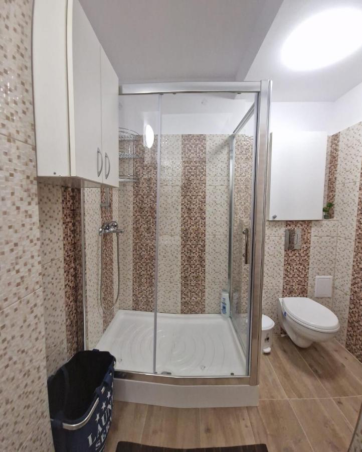 Laroka House Beautiful Apartment Universitate Center Bucarest Esterno foto